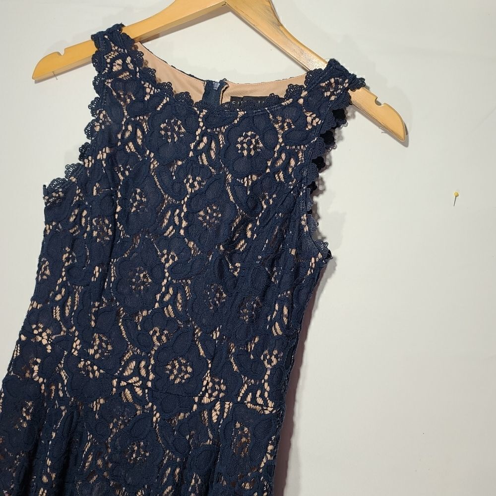CITY STUDIO Blue Lace Floral Pattern Dress - Picture 7 of 15